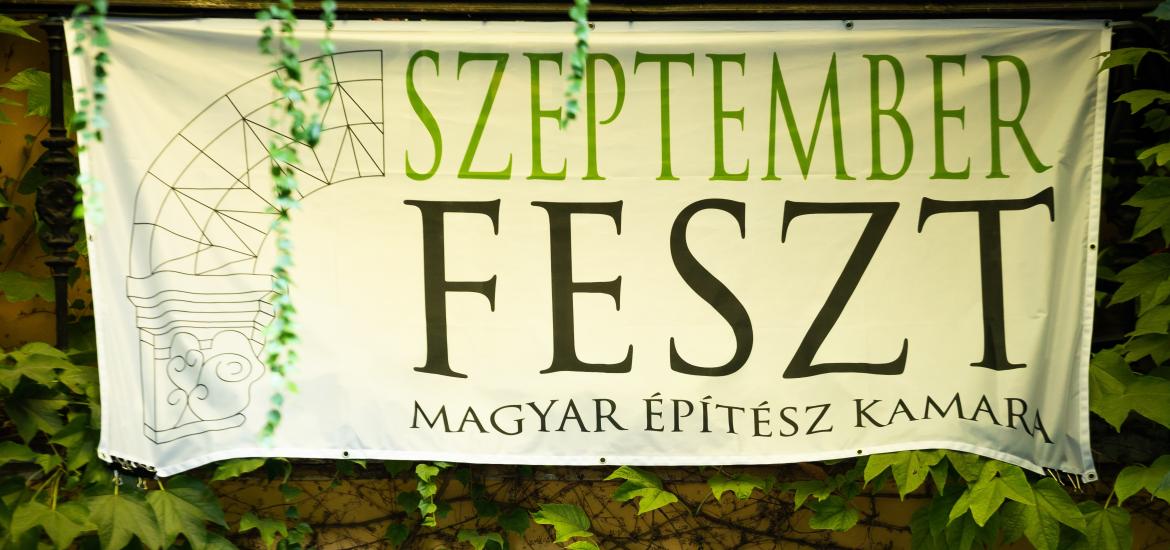 Szeptemberfeszt felirat